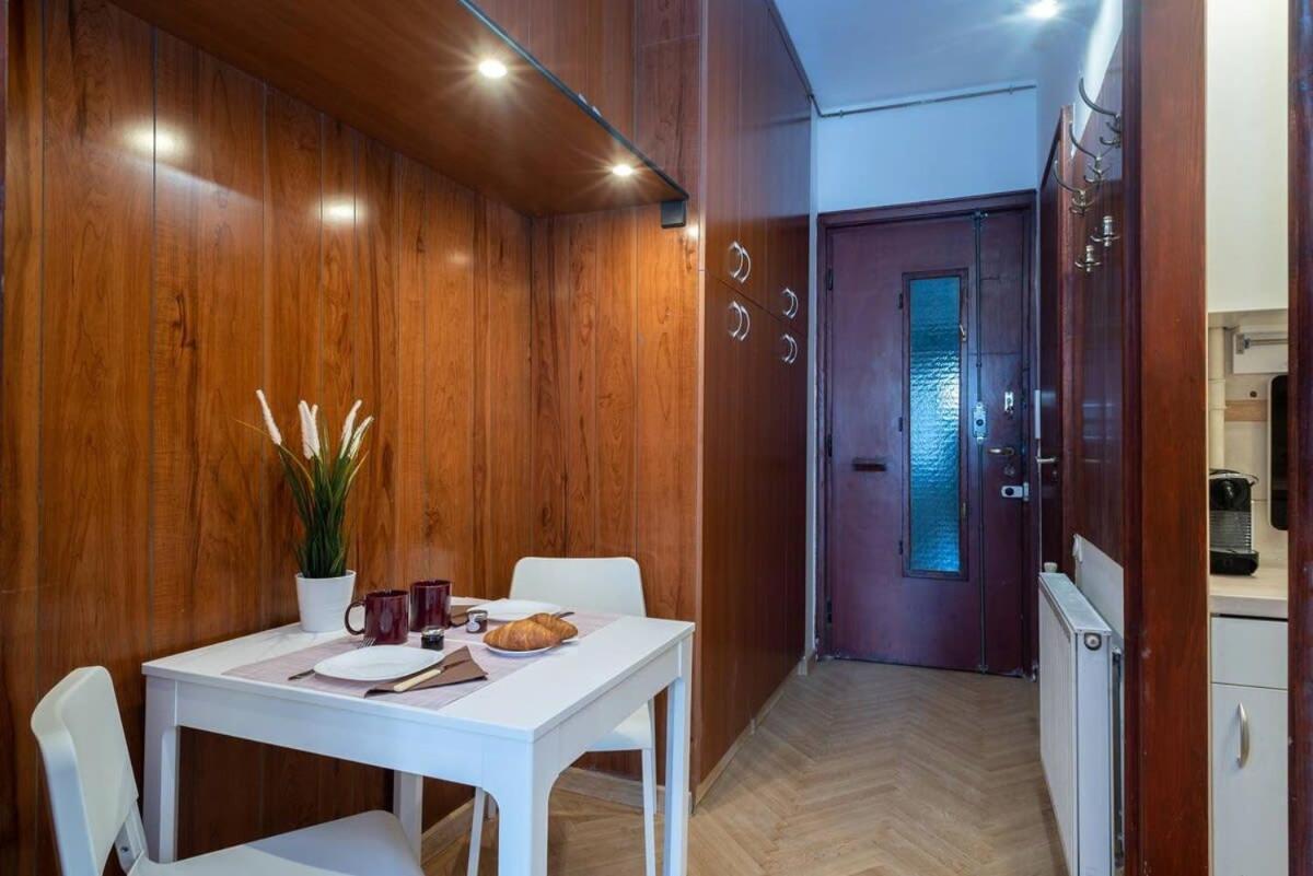 Convenient Apartment In The Heart Of Downtown Будапешт Экстерьер фото